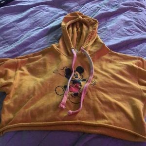 Cropped Mikey Mouse hoodie
